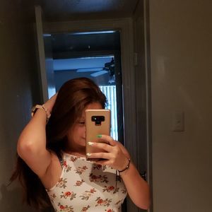 Meet your Posher, Janeth